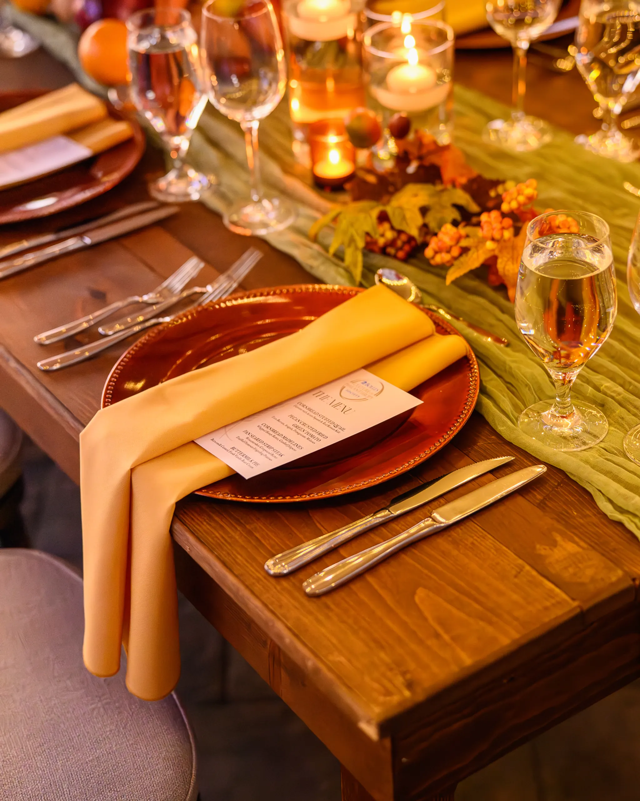 Candlelit warm ambiance at dinner