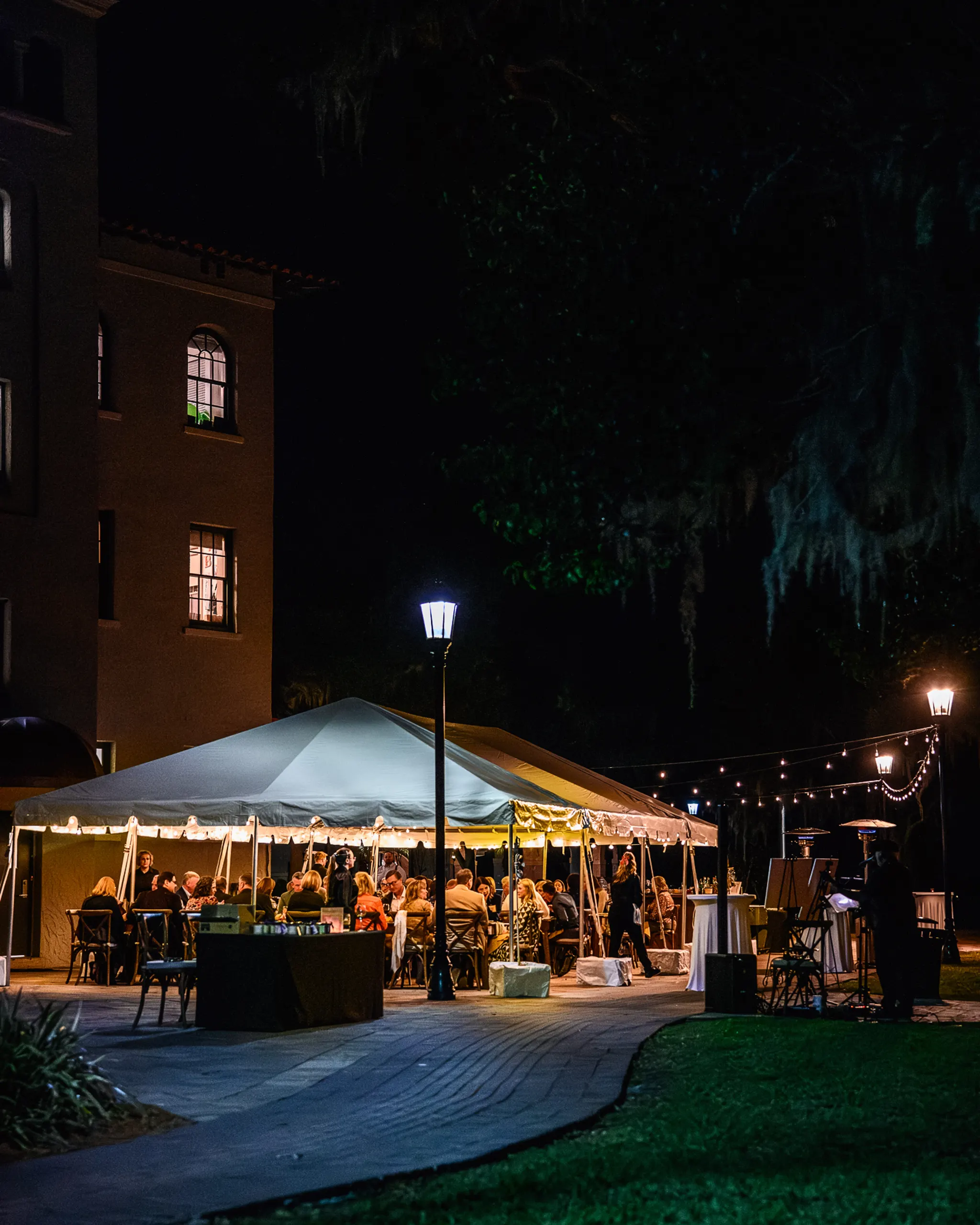 Bolles harvest dinner event overview